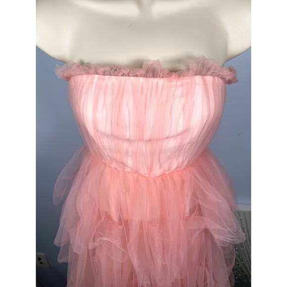 Lovers and Friends Bobbit Tulle Tiered Strapless Blush Pink Maxi Gown Size XXS - Picture 4 of 10